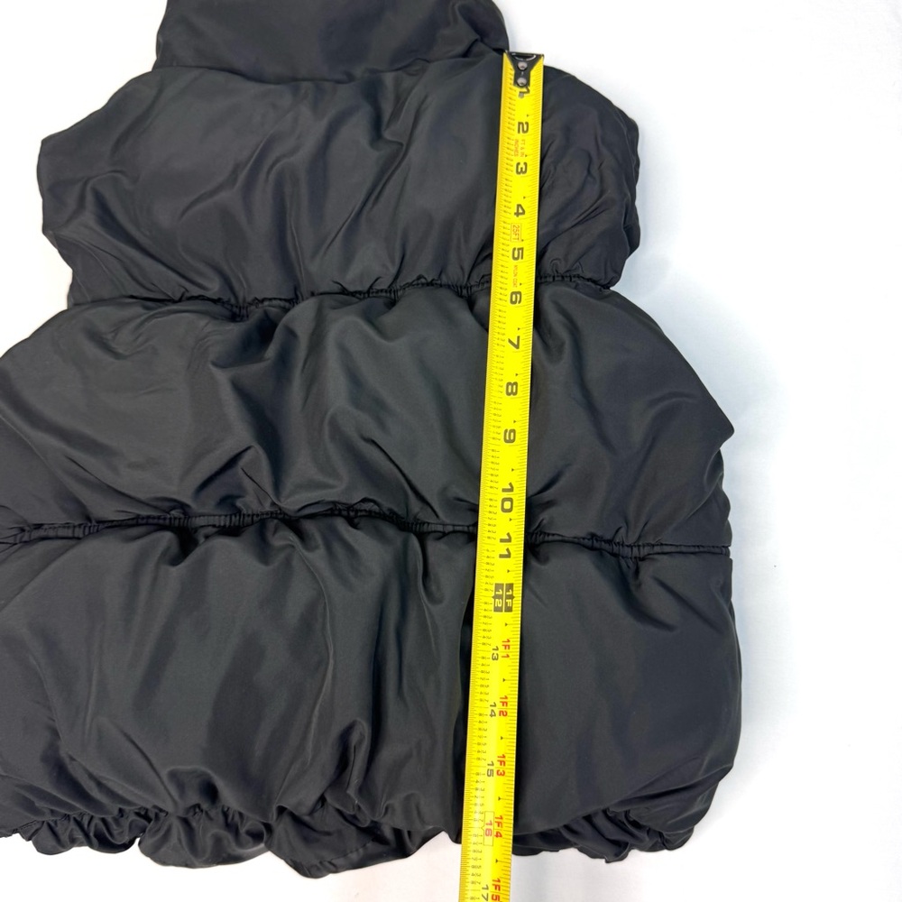 RSQ Black Puffer Vest Jacket Women’s Size XS Cinched Cropped - Picture 11 of 13